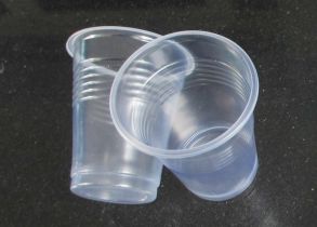 Ly dùng 1 lần mẫu 04