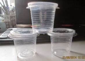 Ly dùng 1 lần mẫu 02